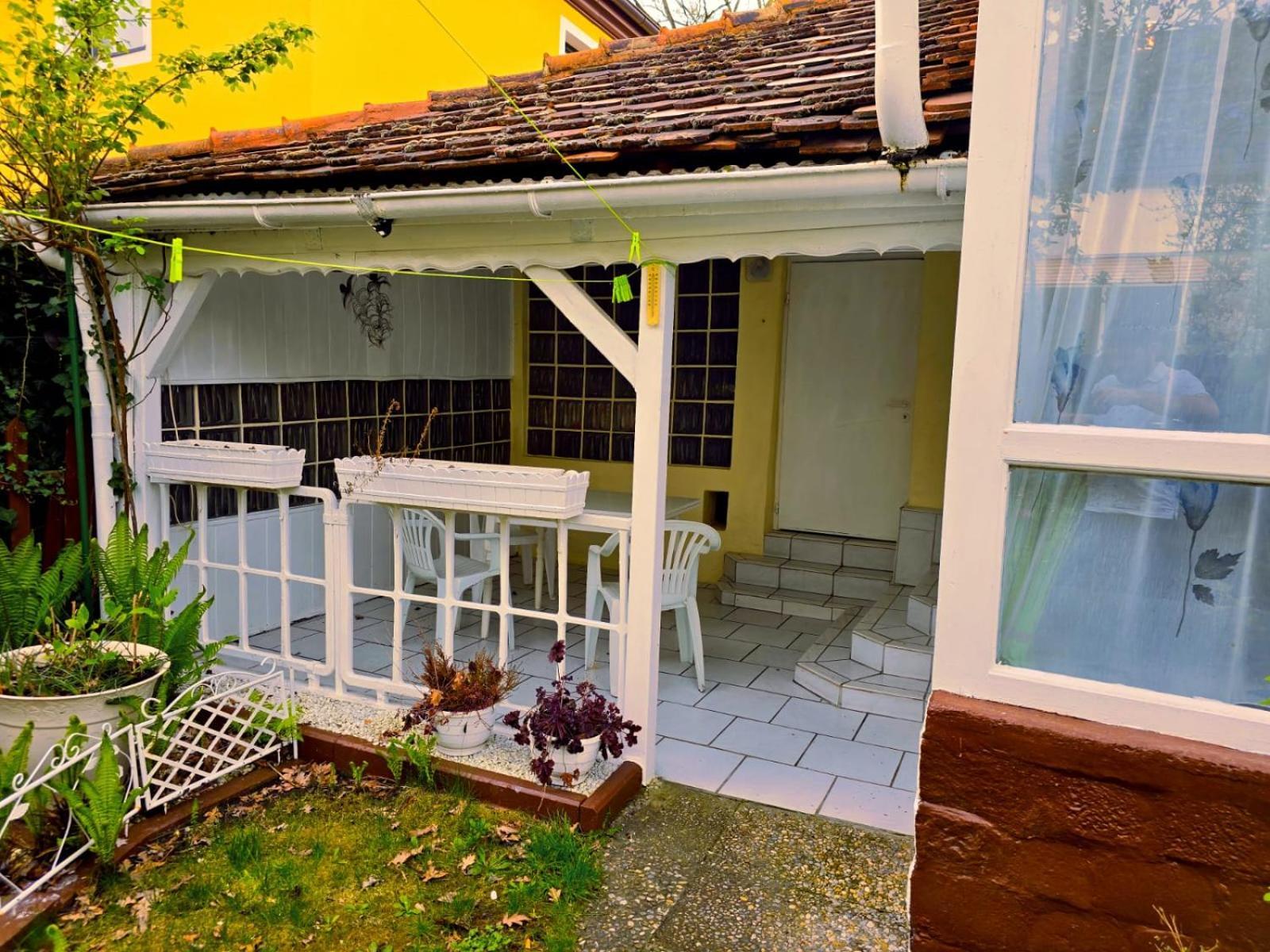 B&R Ferienhaus In Der Naehe Des Flughafens Nuremberg Exterior photo